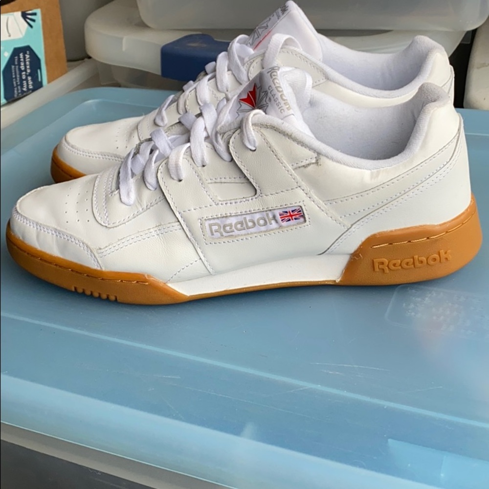 *SOLD*White Reebok Classic Sneaker - Picture 3 of 8
